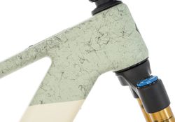 Megamo Flame CRB 01 (2026)