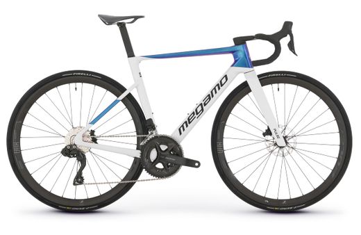 Megamo Pulse 15 (2026)
